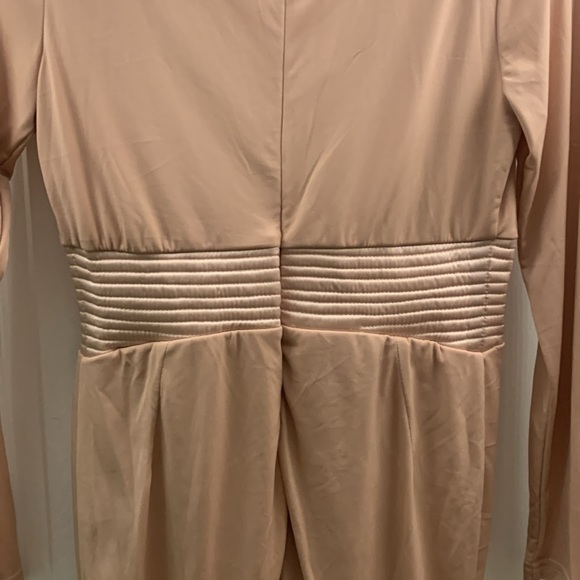 Gorgeous Cream/Peach Long Sleeve Dress - Picture 10 of 13